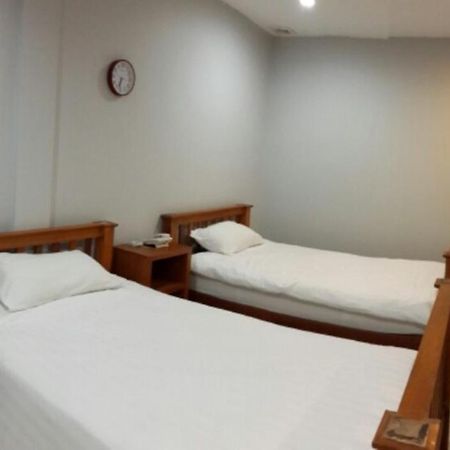 Dodo Guesthouse Phnom Penh Room photo